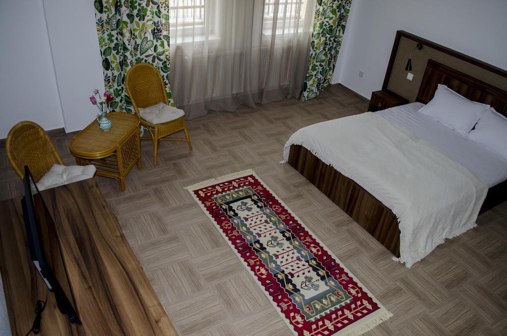Hotel Mai Danube Ieşelniţa Exteriér fotografie