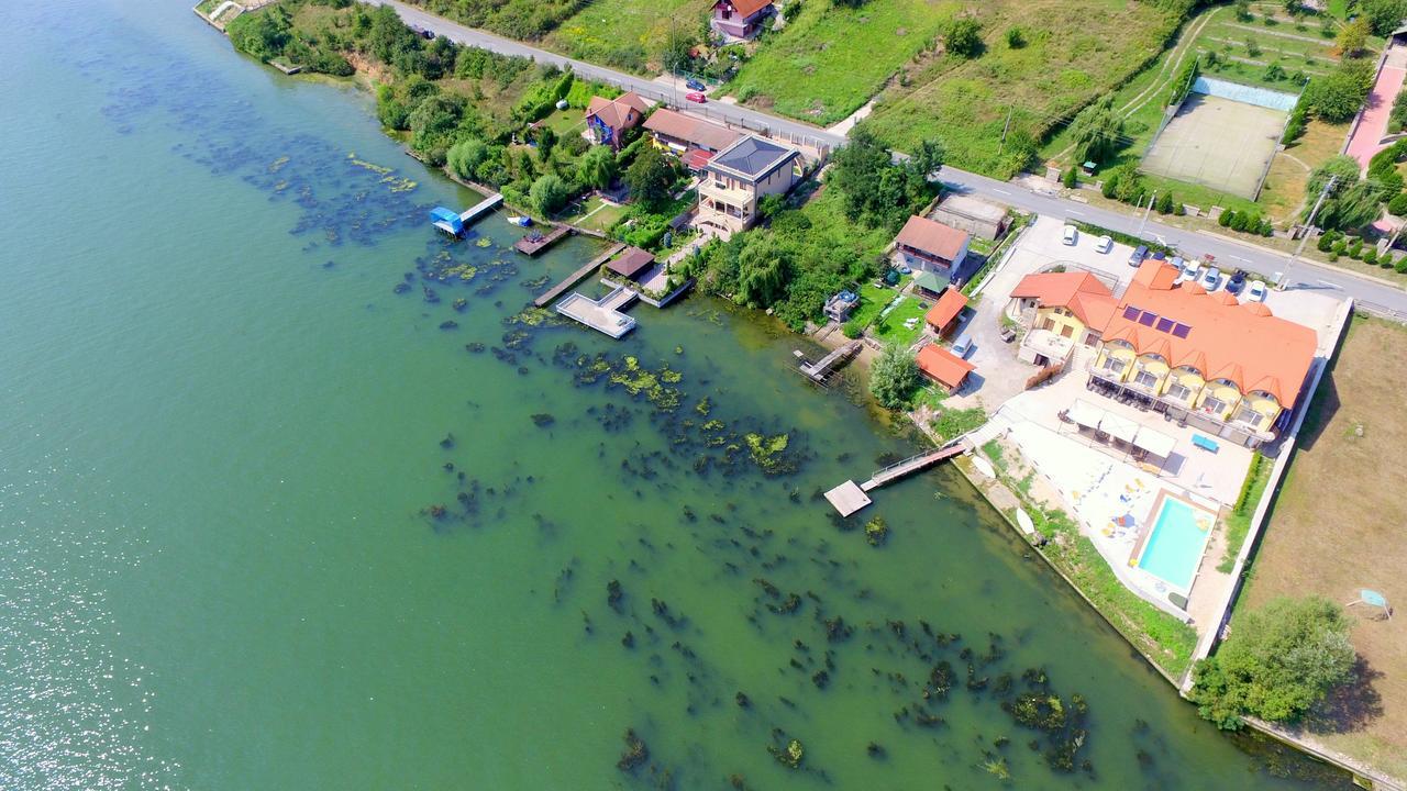 Hotel Mai Danube Ieşelniţa Exteriér fotografie