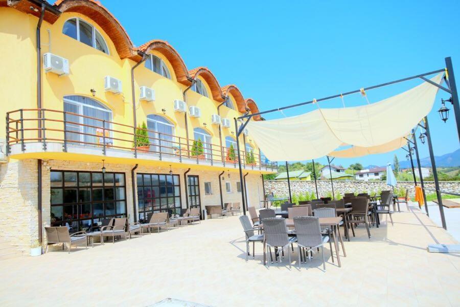 Hotel Mai Danube Ieşelniţa Exteriér fotografie